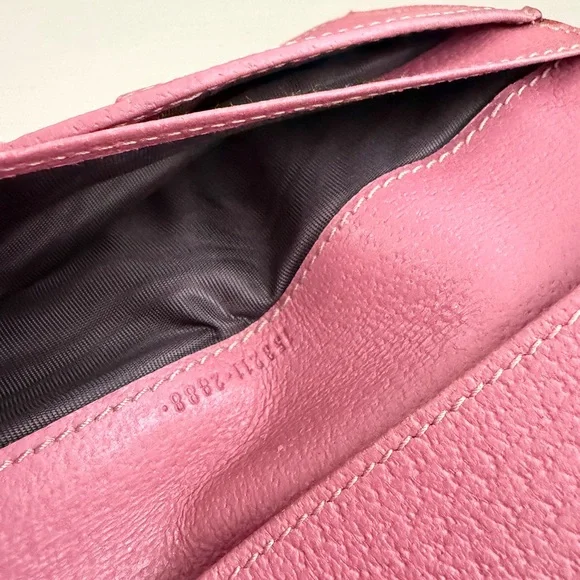 Gucci Wallet - Picture 13 of 16